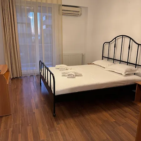 Apartment Crisomare Summerland Mamaia